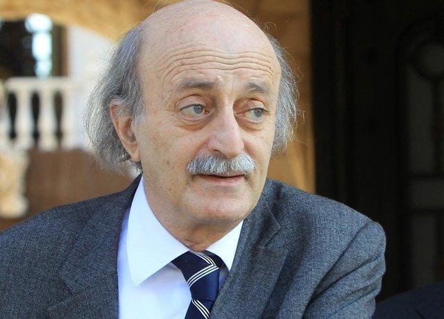 ولید جنبلاط خواهان تغییر نخست وزیر لبنان شد ولید جنبلاط خواستار تغییر نخست وزیر لبنان شد